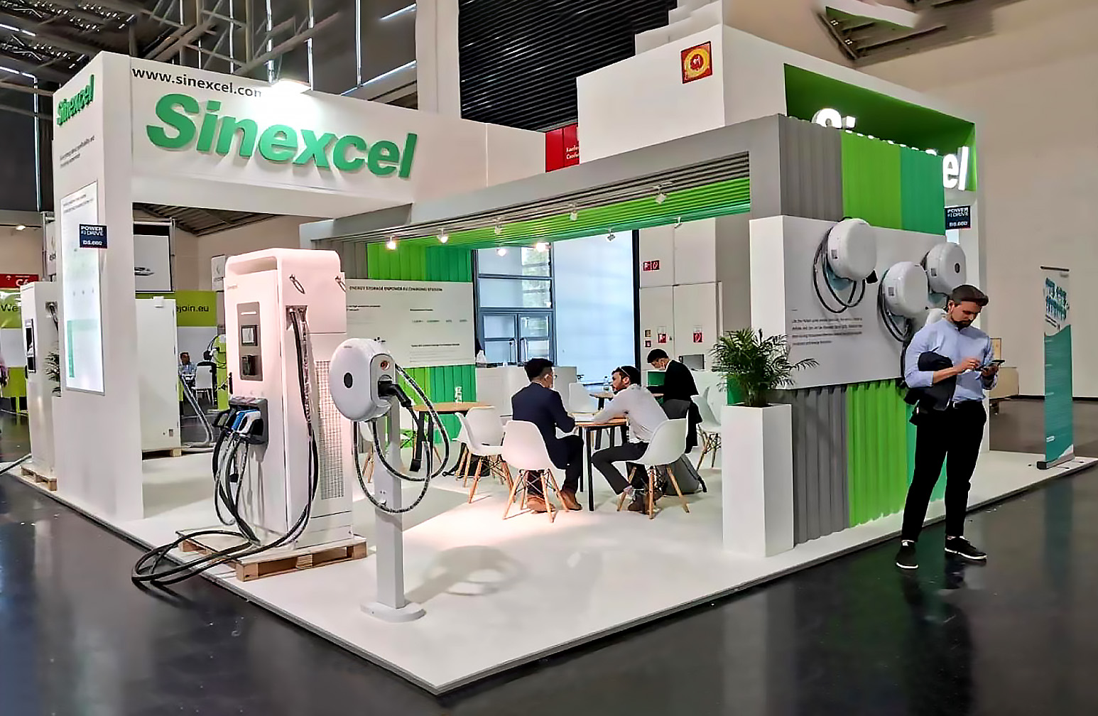 廣州展臺搭建公司設(shè)計 廣州國際模具展覽會展位設(shè)計